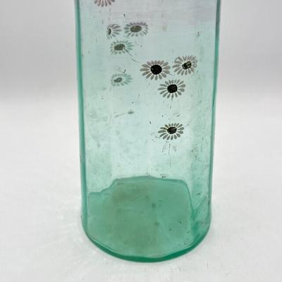 LOT 133K: Vintage Uranium Glass Vase