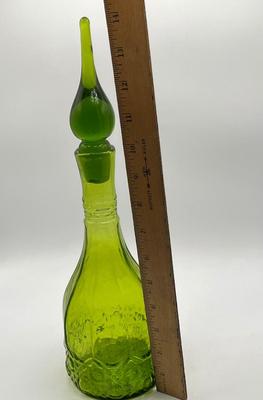 LOT 135K: Vintage Green Art Glass Genie Bottle Decanter
