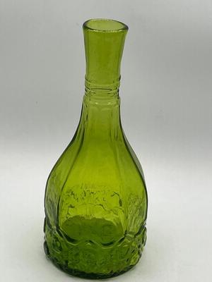 LOT 135K: Vintage Green Art Glass Genie Bottle Decanter