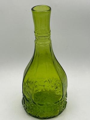 LOT 135K: Vintage Green Art Glass Genie Bottle Decanter