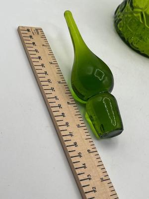 LOT 135K: Vintage Green Art Glass Genie Bottle Decanter