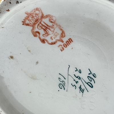 LOT 136K: Antique / Vintage Royal Bonn Hand-Painted Porcelain Vase