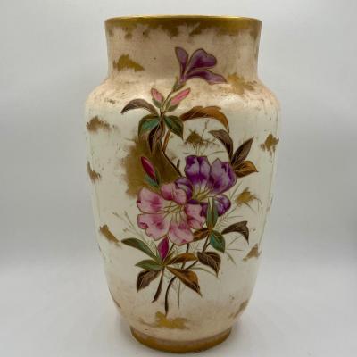 LOT 136K: Antique / Vintage Royal Bonn Hand-Painted Porcelain Vase
