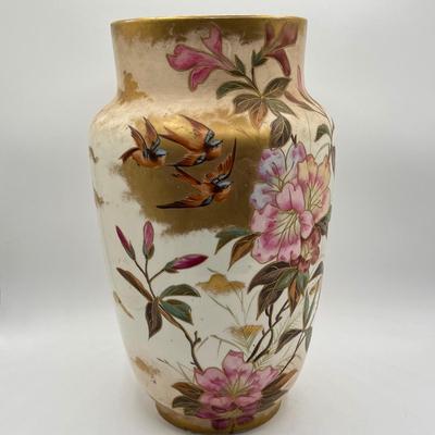 LOT 136K: Antique / Vintage Royal Bonn Hand-Painted Porcelain Vase