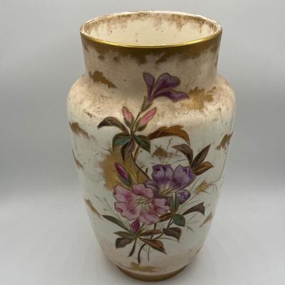 LOT 136K: Antique / Vintage Royal Bonn Hand-Painted Porcelain Vase