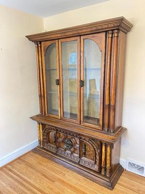 LOT 142D: Dining Hutch China Cabinet