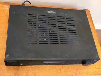 LOT 144D: Cambridge Audio Topaz AM10 Integrated Amplifier