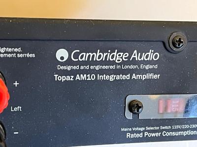 LOT 144D: Cambridge Audio Topaz AM10 Integrated Amplifier