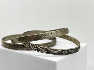 LOT 162J: 3 Vintage Sterling Silver Bangel Bracelets - Dane Craft and More - 39.2 Grams