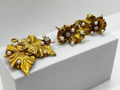 LOT 164J: 14K Yellow Gold Vintage Diamond and Pearl Frog on Leaf Brooch with Matching Screwback Earrings - 19.6 GTW