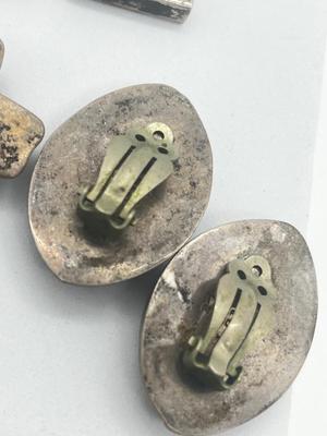 LOT 190J: Sterling Silver Clip On Earrings - 53.9 GTW Two pair marked Taxo Mexico