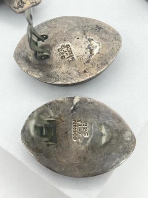 LOT 190J: Sterling Silver Clip On Earrings - 53.9 GTW Two pair marked Taxo Mexico