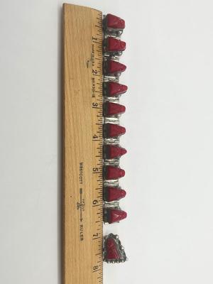 LOT 193J: Vintage Mexico Silver and Coral Aztec Design Screwback Earrings and Matching Bracelet - 44.8 GTW