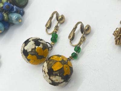 LOT 196J: Collection of Unique Vintage Clip On Earrings