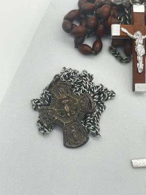 LOT 197J: Religious Jewelry: Gold Fill, Sterling and More