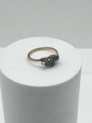 LOT 203J: 14K Gold, Emerald and Seed Pearl Ring - Size 5 - 1.8 GTW