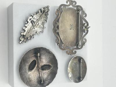 LOT 208J: Vintage Sterling Silver Pins/Brooches - 77.2 GTW Marks- Stuart Nye, Great Falls Metal Works, Taxco Mexico and 925