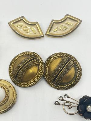 LOT 218J: Clip On Earring Collection