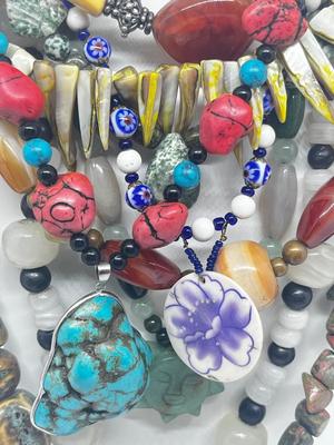 LOT 220J: Funky Chunky Beaded Necklaces