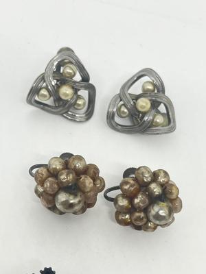 LOT 222J: Collection of Vintage Screwback and Clip On Earrings