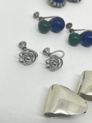 LOT 222J: Collection of Vintage Screwback and Clip On Earrings
