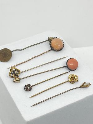 LOT 229J: Vintage Hat / Stick Pins