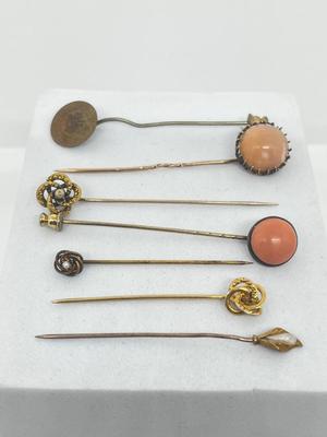 LOT 229J: Vintage Hat / Stick Pins