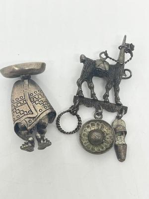 LOT 230J: Mexico Themed Silver Pins / Brooches - 18.6 gtw