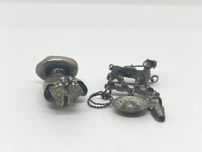 LOT 230J: Mexico Themed Silver Pins / Brooches - 18.6 gtw