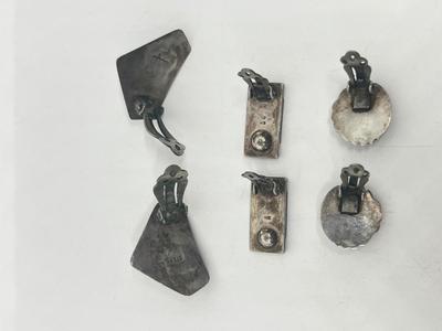 LOT 231J: Vintage Sterling Silver Clip-on Earrings - 25.7 gtw