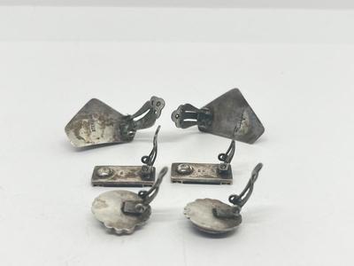 LOT 231J: Vintage Sterling Silver Clip-on Earrings - 25.7 gtw