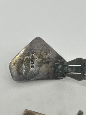 LOT 231J: Vintage Sterling Silver Clip-on Earrings - 25.7 gtw