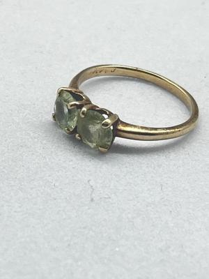 LOT 240J: Vintage 14K Gold Uranium Glass Size 6 Ring - 2.3 gtw