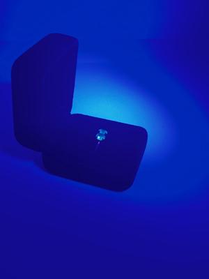 LOT 240J: Vintage 14K Gold Uranium Glass Size 6 Ring - 2.3 gtw