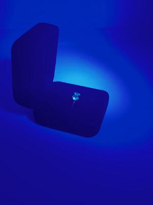 LOT 240J: Vintage 14K Gold Uranium Glass Size 6 Ring - 2.3 gtw