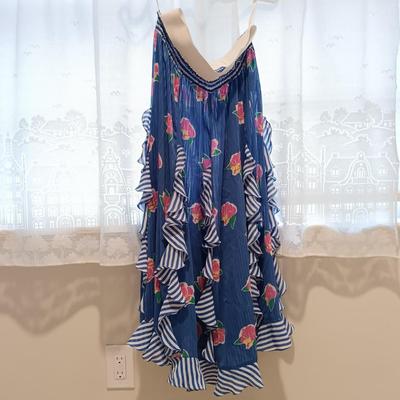 LOT 243X: Diane Freis Vintage Blouses and Skirts