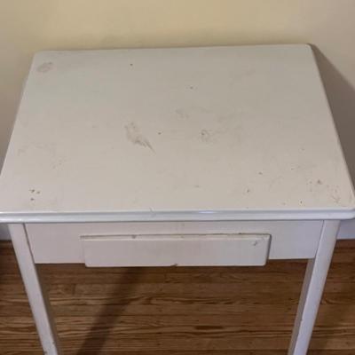 LOT 301X: Vintage Enamel Top Desk /Table