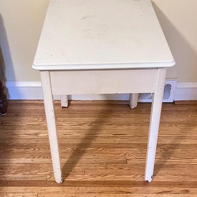 LOT 301X: Vintage Enamel Top Desk /Table