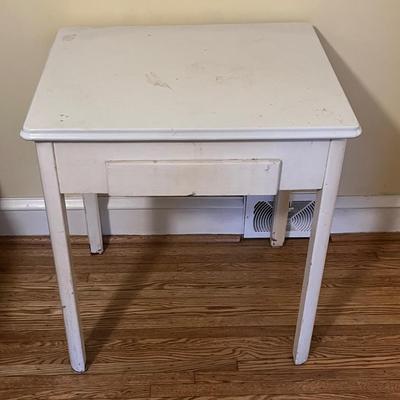 LOT 301X: Vintage Enamel Top Desk /Table