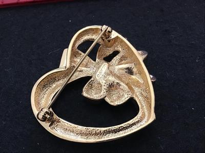 Avon Heart Brooch