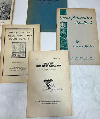 Vintage Plant and Gardening Booklet Lot