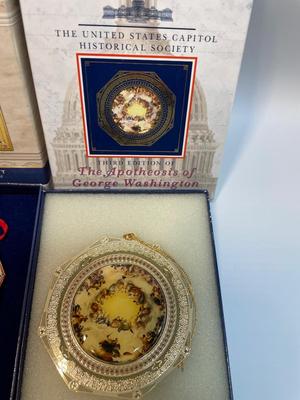 US Capitol ornaments