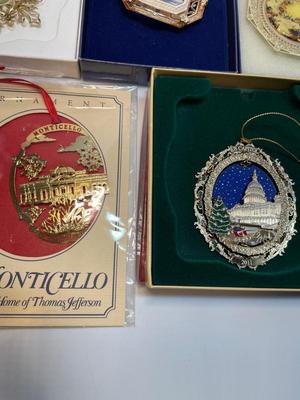 US Capitol ornaments