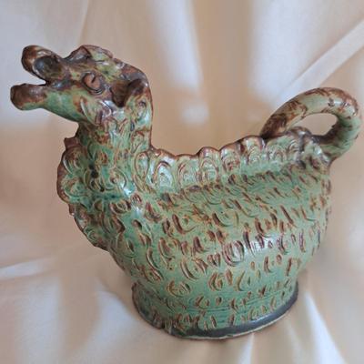 Handmade Happy Stoneware Green Dragon (UL-SD)