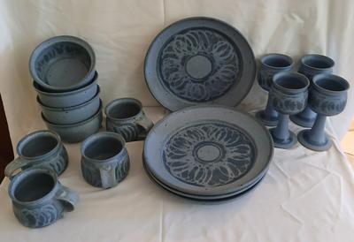 Handmade Signed Pottery Dinnerware set - Plates - Bowls - Mugs - Goblets - Mugs 16 pieces! (1 of 2)