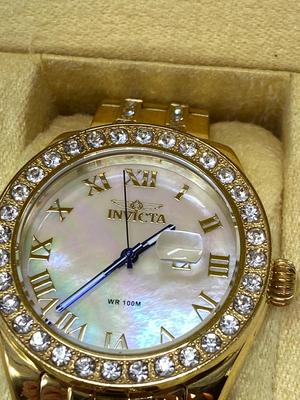 LADIES BRAND NEW INVICTA WATCH MODEL 22017