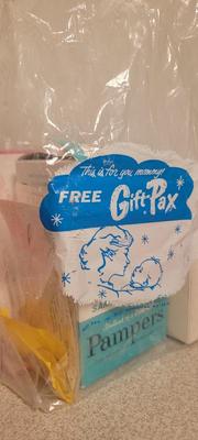 Bab clothes, Doris Day coloring book