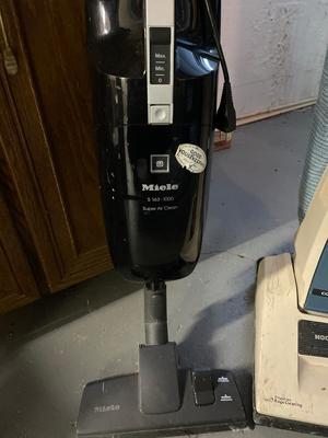 Miele vacuum & Hoover vac