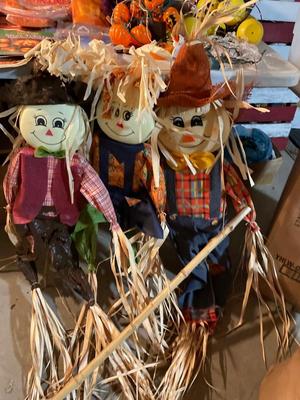 Halloween decor