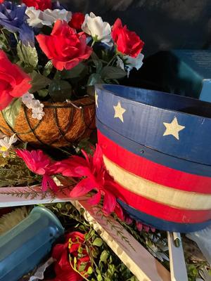 Gravesite flowers, July 4 and fiber optic flower bouquets